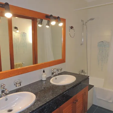 En Con Piscina Privada Holiday home